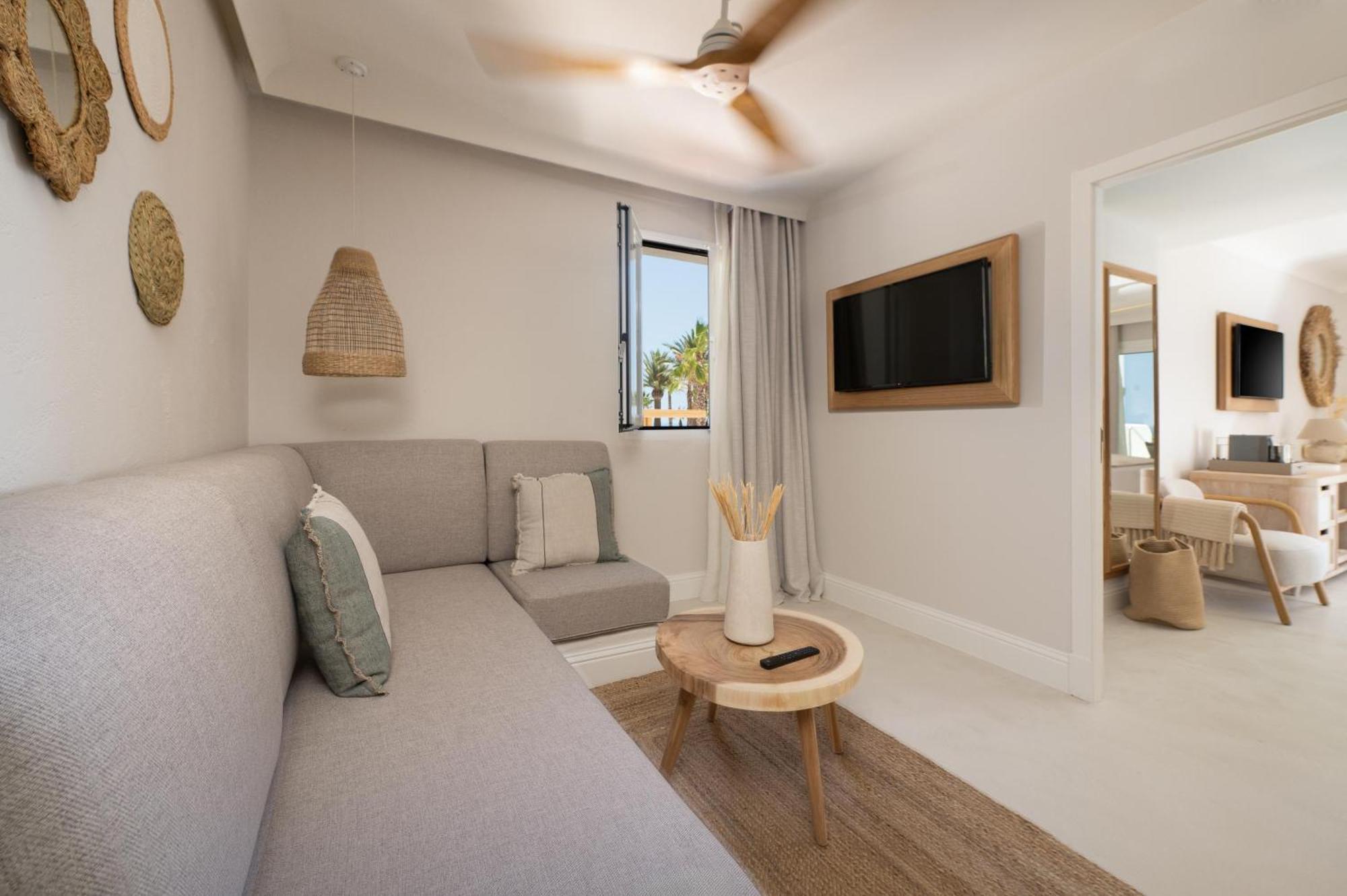 Daia Slow Beach Hotel Conil - Adults Only Recommended Кониль-де-ла-Фронтера Экстерьер фото